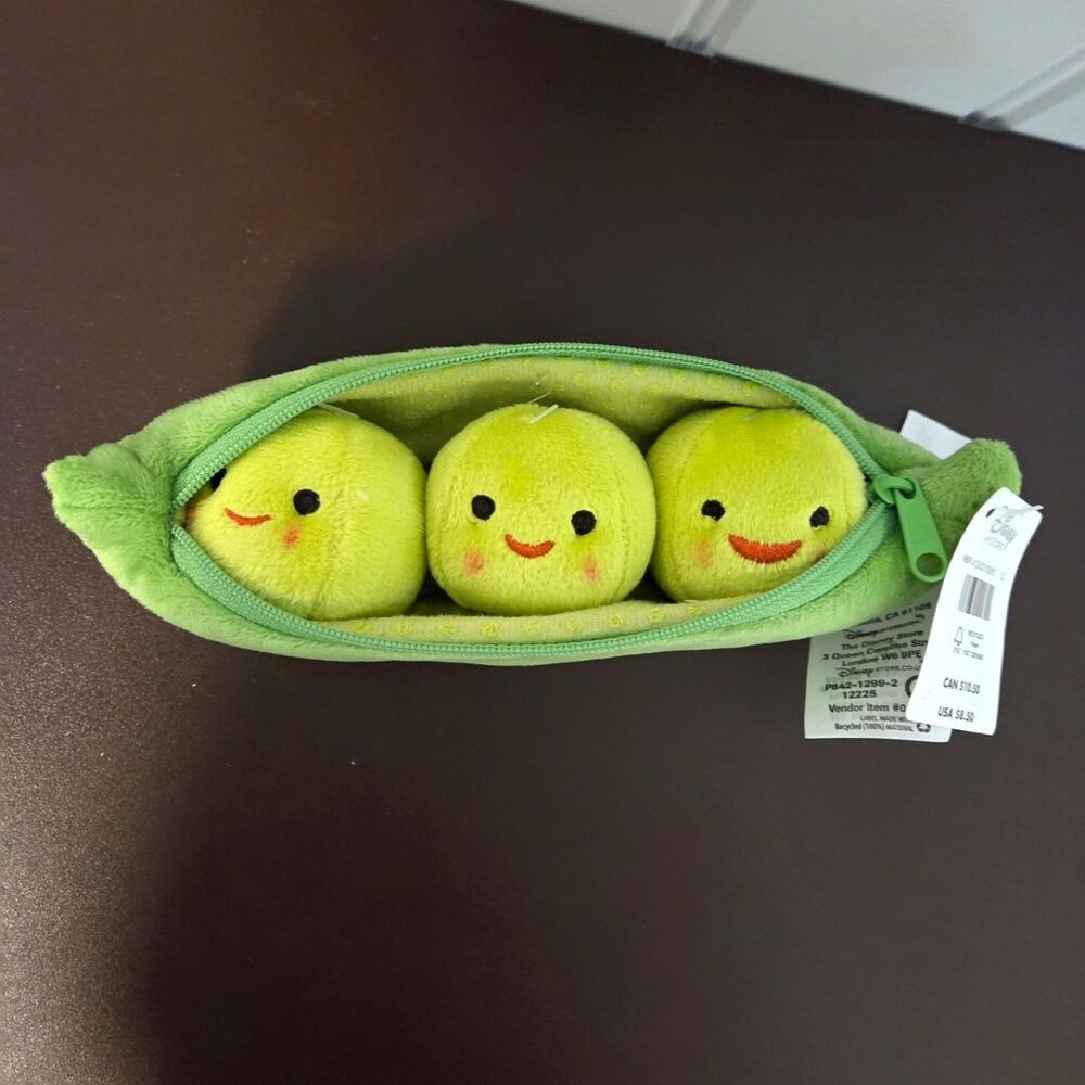 Disney Store Toy Story Peas in a Pod Plush Zipper Pouch removable 3 Peas NWT